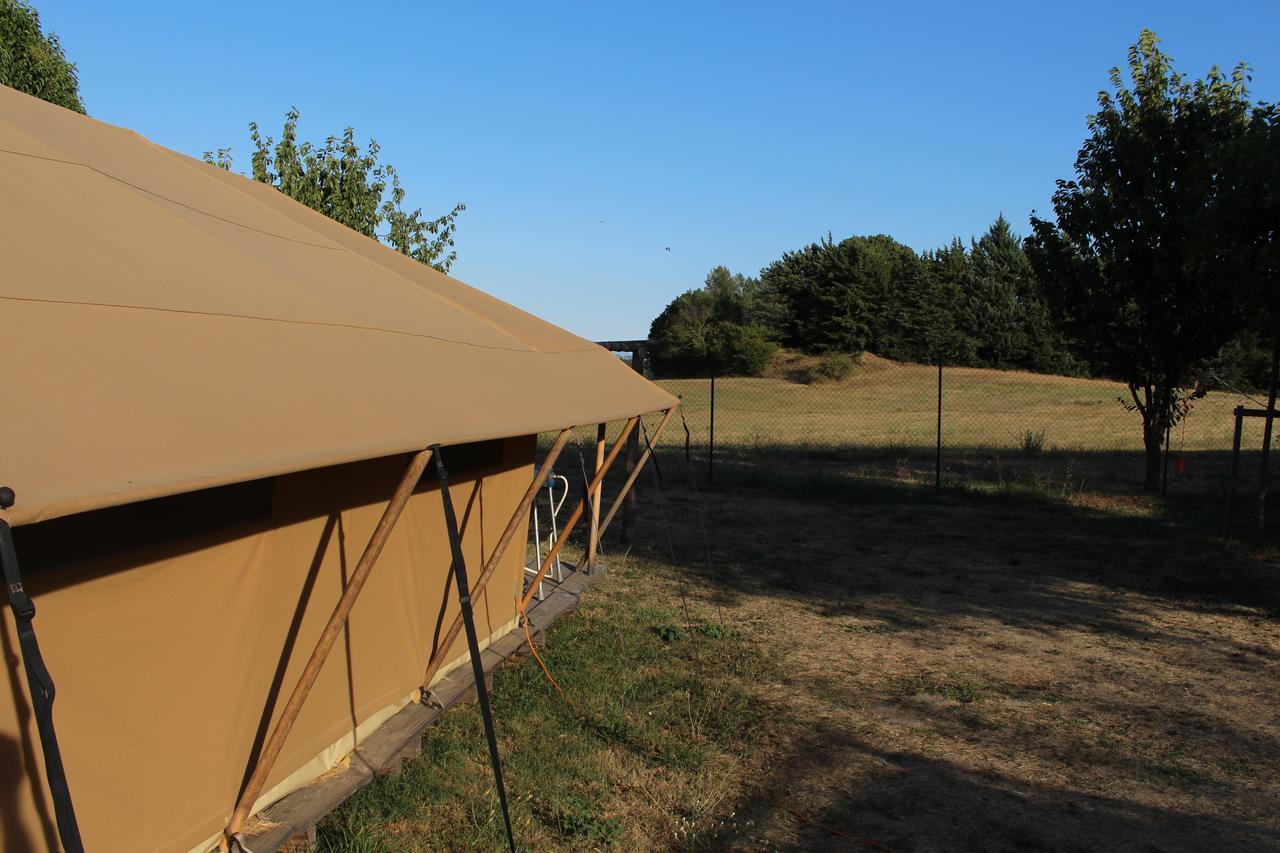 Camping Forcalquier Les Routes De Provence Hotel ภายนอก รูปภาพ